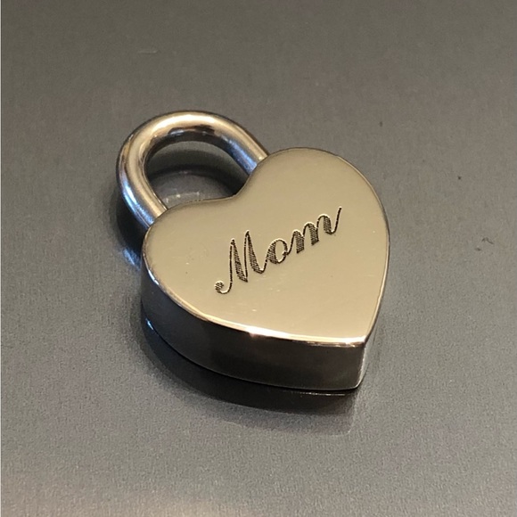 Tiffany & Co. “Mom” Padlock Charm Pendant - Picture 2 of 12